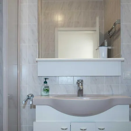 Haus Baltic 12 Mit Balkon - Zentrale Lage Im Ostseebad Sellin (Rugen)