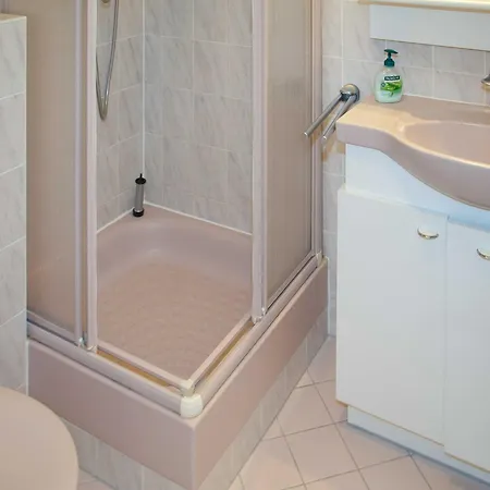 Haus Baltic 12 Mit Balkon - Zentrale Lage Im Ostseebad