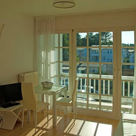 Haus Baltic 12 Mit Balkon - Zentrale Lage Im Ostseebad Lejlighed Sellin (Rugen)